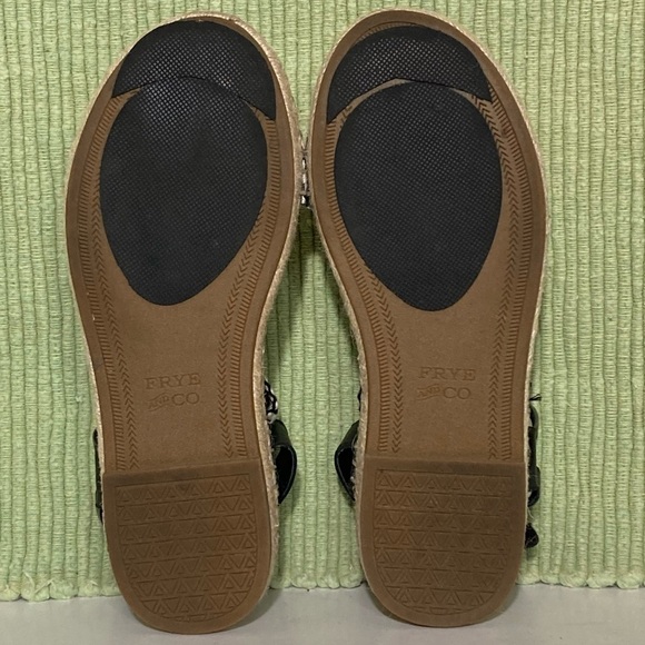 Frye & Co. Womens Kole Asymmetrical Black/White Strap Espadrille Sandals SZ 6.5M - Picture 8 of 11